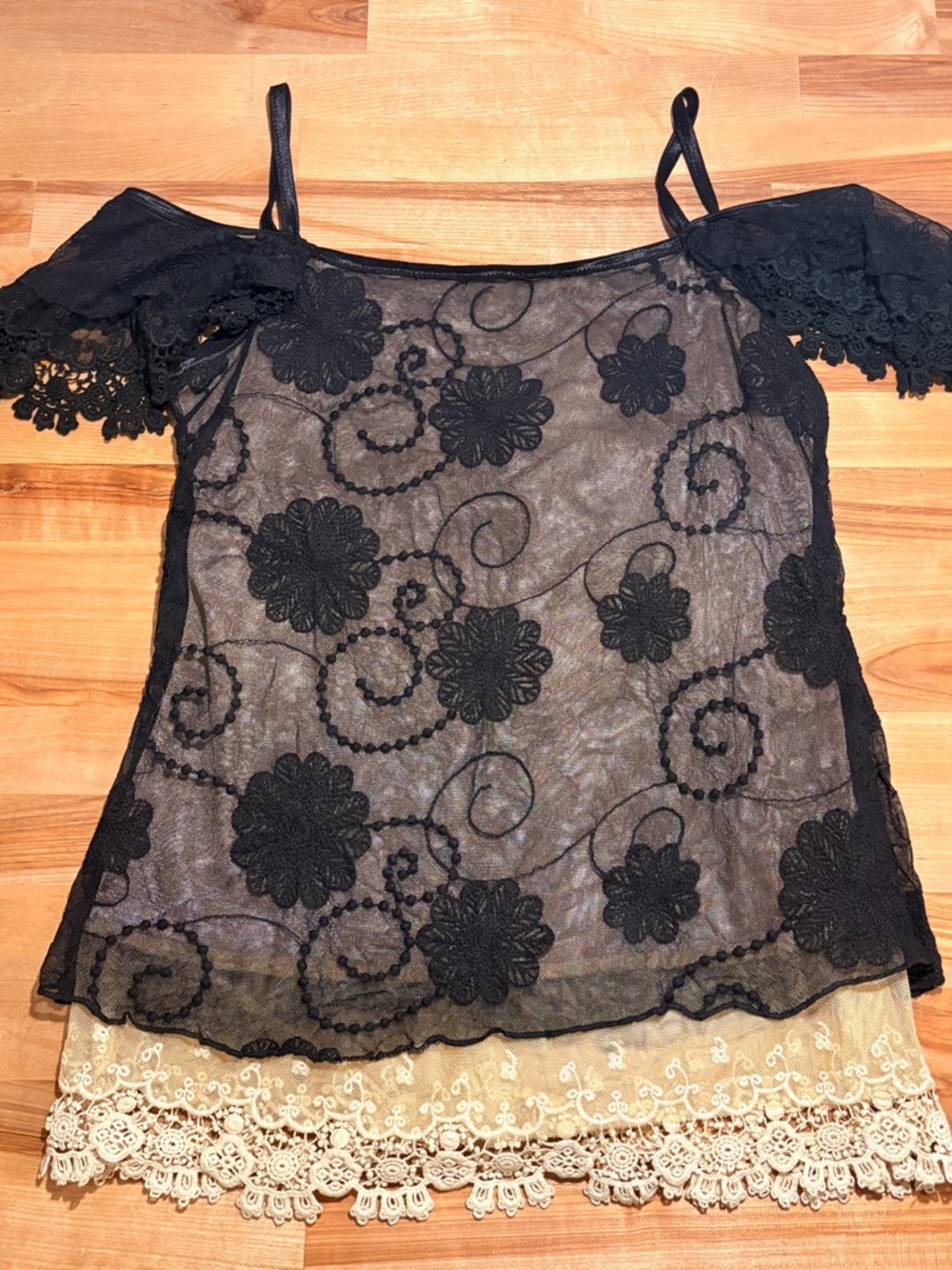Young Essence Black Sheer Floral Lace Cold-Shoulder Top with Cream Lining